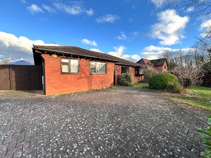 4 Bedroom Detached Bungalow For Sale In The Paddocks, Peterborough, PE4