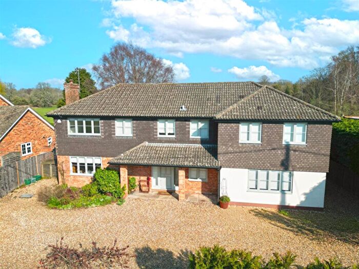 5 Bedroom Detached House To Rent In Dippenhall Street, Crondall, Farnham, GU10
