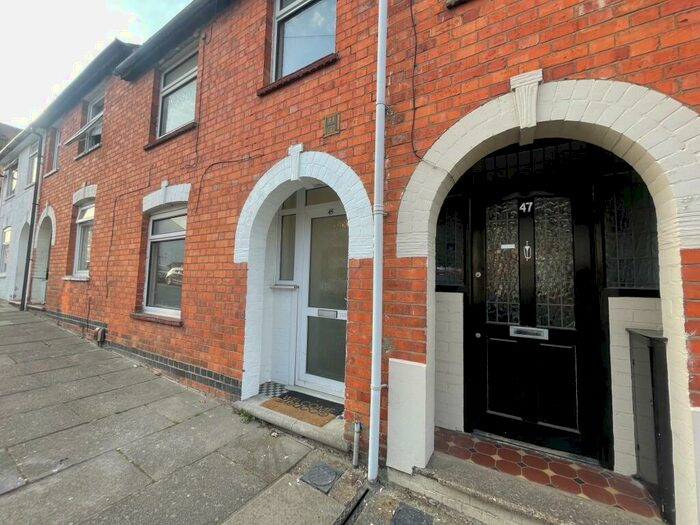 3 Bedroom Terraced House To Rent In Freehold Street, Northampton, NN2