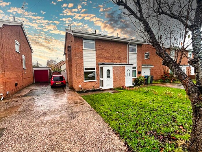 2 Bedroom Semi Detached House To Rent In Windsor Drive, Winsford, Cheshire, CW7