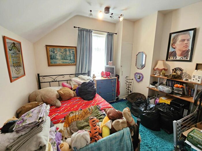 3 Bedroom Terraced House For Sale In Mansfield Crescent, Armthorpe, Doncaster, DN3
