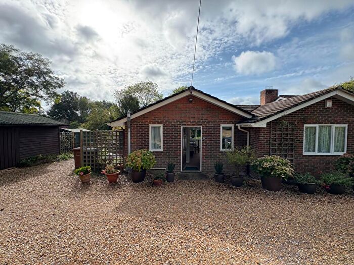 1 Bedroom Bungalow To Rent In Five Bells Lane, Nether Wallop, SO20