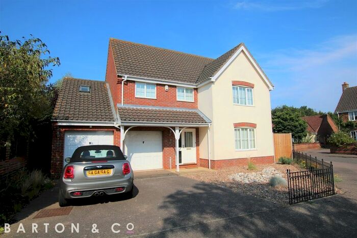 4 Bedroom Detached House To Rent In Birch Close, Little Melton, Norwich, NR9