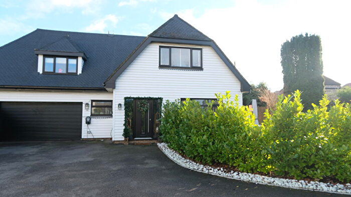 4 Bedroom Detached House For Sale In Chapel Lane, St Margaret's At Cliffe, CT15