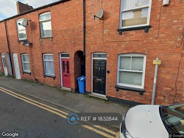 2 Bedroom Terraced House To Rent In Wood Street, Kettering, NN16