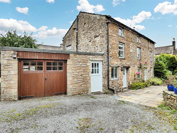 3 Bedroom Character Property For Sale In Moor Road, Askrigg Leyburn, DL8