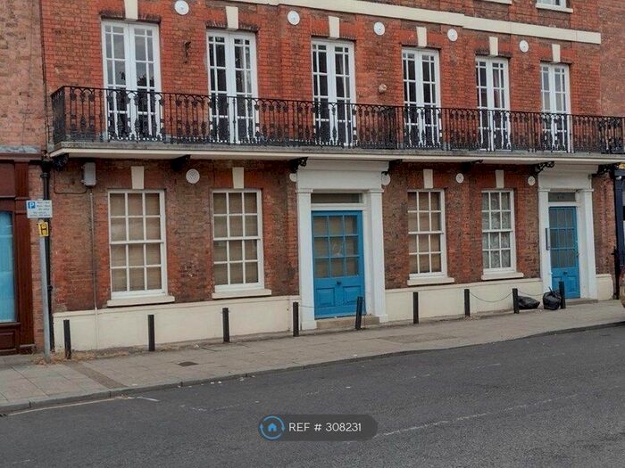 2 Bedroom Flat To Rent In Georgian Court, Wisbech, PE13