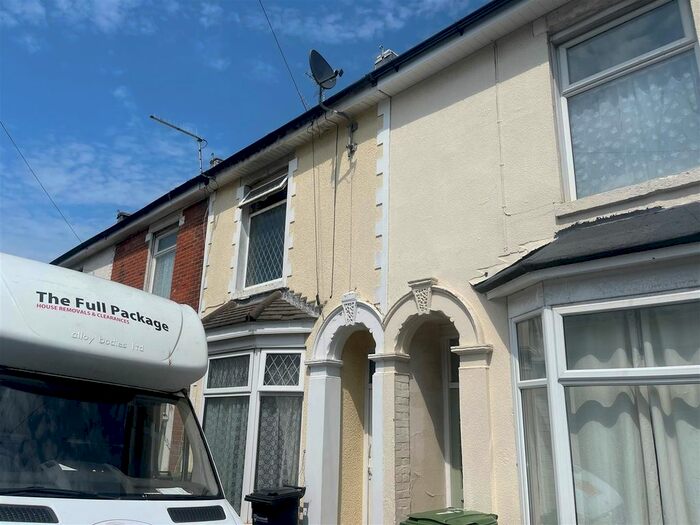 3 Bedroom Property To Rent In Drummond Road, Portsmouth, PO1