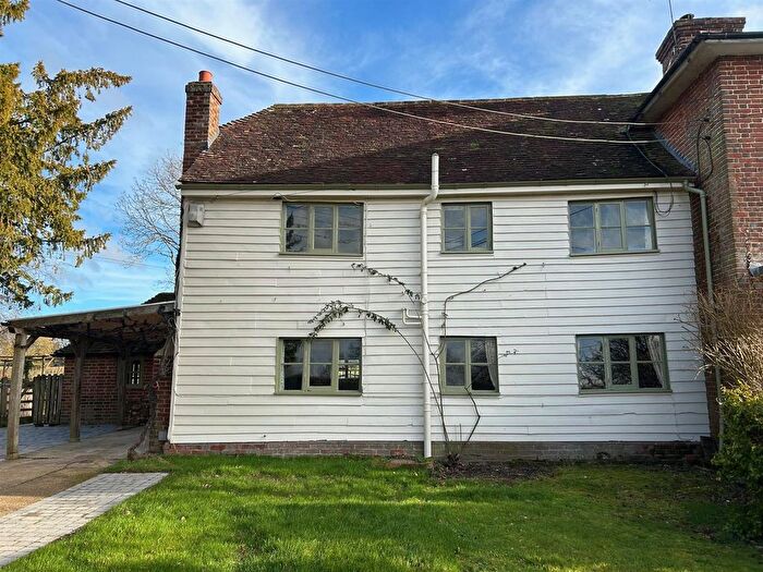 4 Bedroom Semi-Detached House To Rent In East Sutton Road, Headcorn, Ashford, TN27