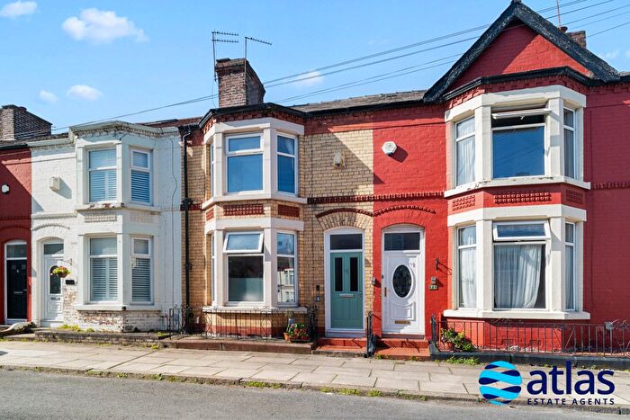 2 Bedroom Terraced House For Sale In Zetland Road, Mossley Hill, L18