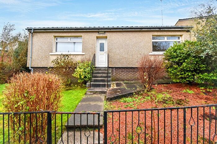 2 Bedroom Detached House For Sale In Manse Road, Kilsyth, G65