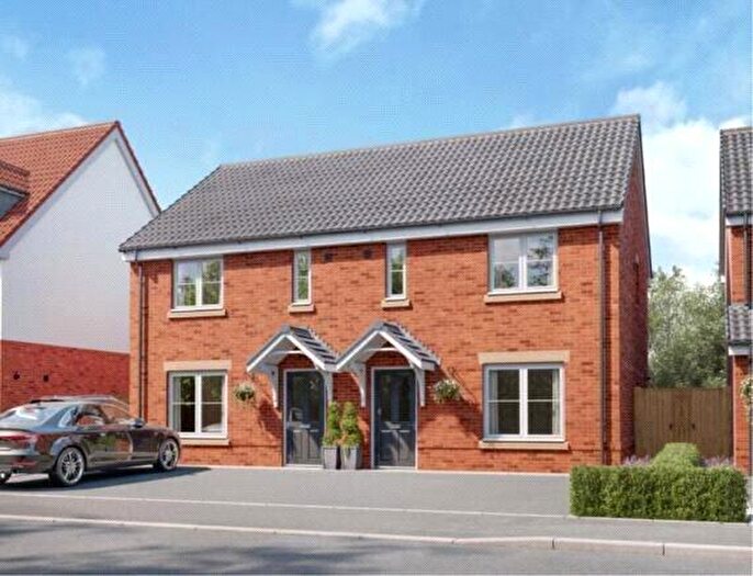 2 Bedroom Semi-Detached House To Rent In Newball Crescent, Lincoln, Lincolnshire, LN2