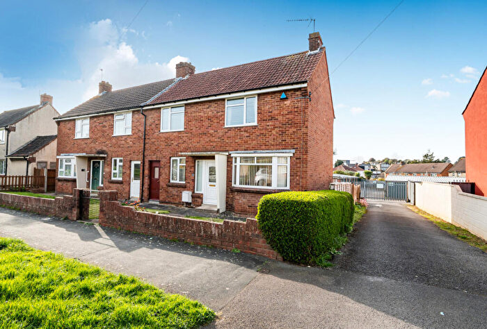 3 Bedroom Semi Detached House For Sale In Royal Road, Mangotsfield, Bristol, South Gloucestershire, BS16