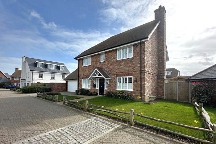4 Bedroom Detached House For Sale In St Crispin Close, Worth, CT14
