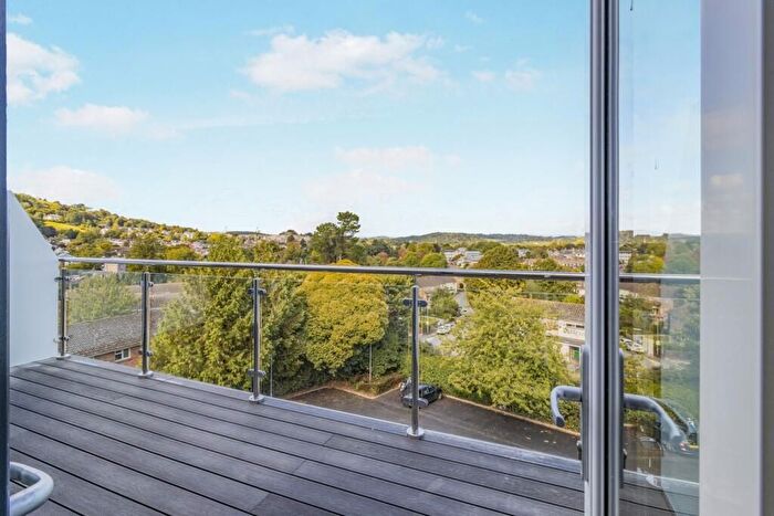 2 Bedroom Flat For Sale In Parkers Way, Totnes, TQ9