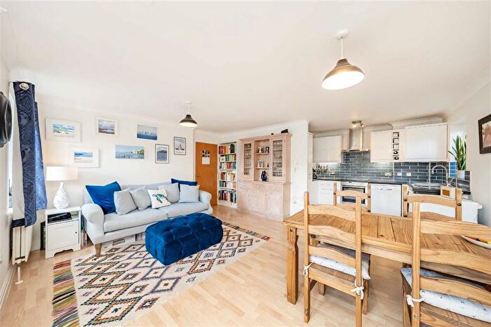 2 Bedroom Flat For Sale In Belvedere Place, Brixton, SW2