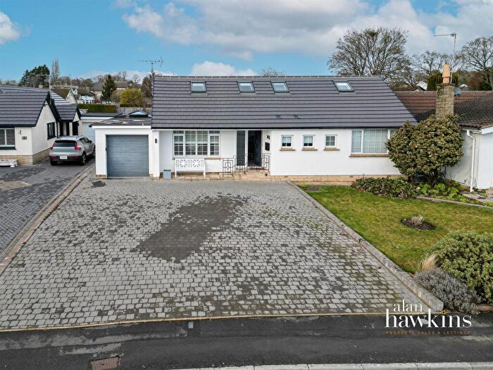 4 Bedroom Detached Bungalow For Sale In Chestnut Springs, Lydiard Millicent., SN5