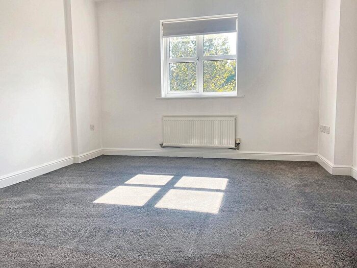 2 Bedroom Apartment To Rent In Delph Drive, Burscough, L40