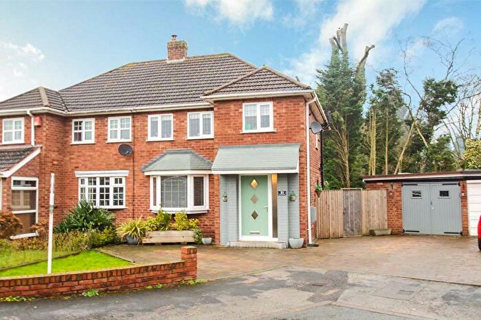 3 Bedroom Semi-Detached House For Sale In Fotherley Brook Road, Aldridge, Walsall, WS9