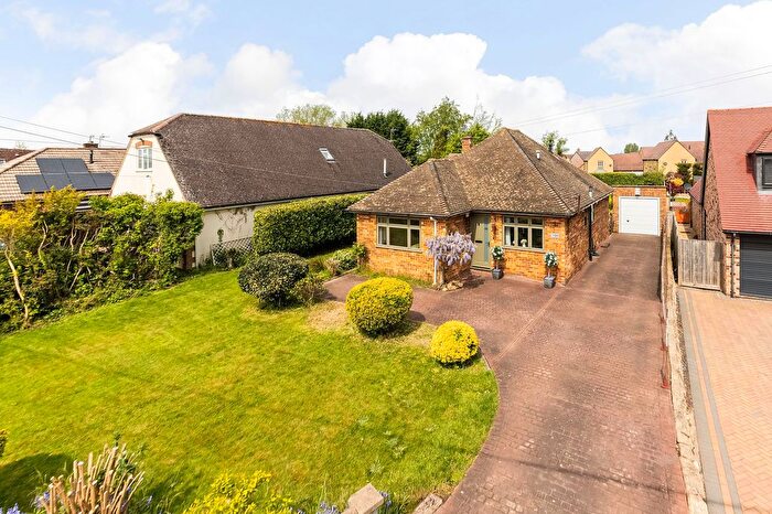 3 Bedroom Detached Bungalow For Sale In Milton Road, Sutton Courtenay, OX14