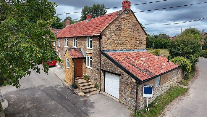 4 Bedroom Semi-Detached House For Sale In Shepton Beauchamp, Ilminster, TA19