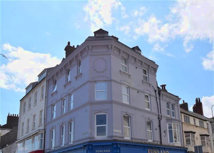 2 Bedroom Flat To Rent In 34 Cliff Street, Bridlington, East Yorkshire YO15