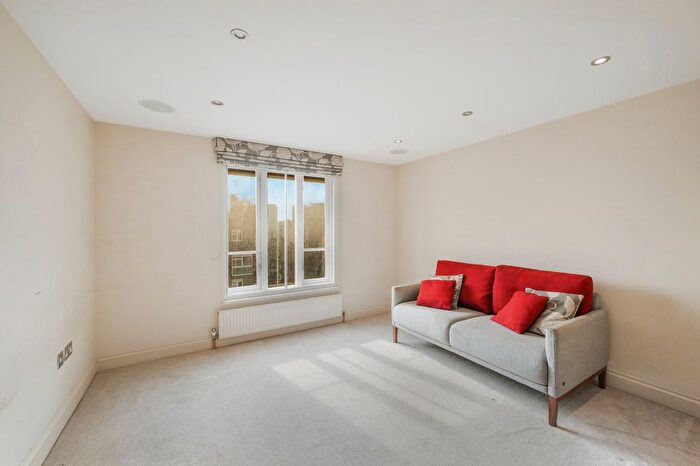 2 Bedroom Flat To Rent In Lisson Grove, Lisson Grove, NW1