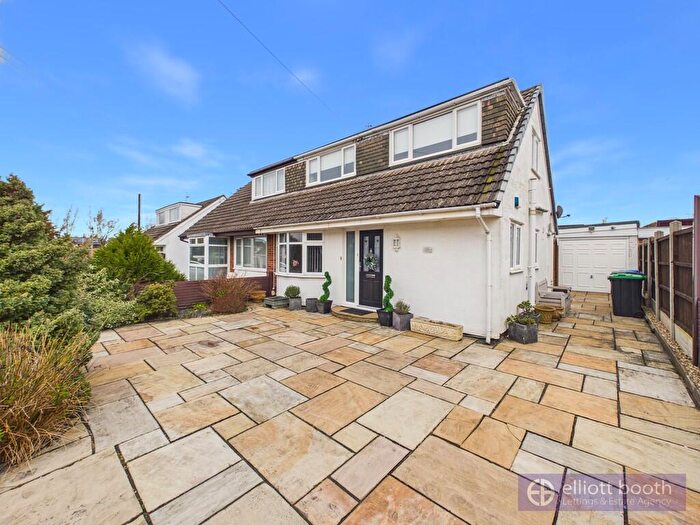 3 Bedroom Semi Detached House For Sale In Meadowbrook, FY3