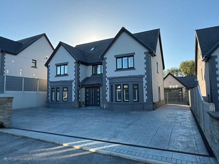 5 Bedroom Detached House For Sale In Old Farm Close, Swansea Road, Waunarlwydd, Swansea, City And County Of Swansea., SA5