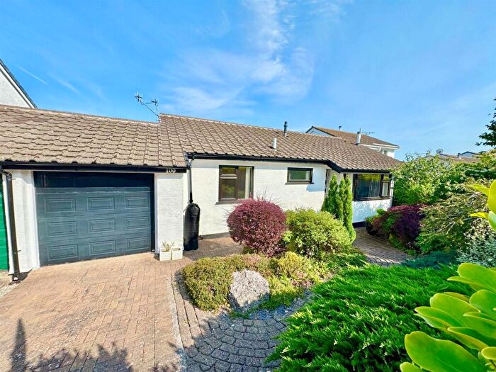 2 Bedroom Detached Bungalow For Sale In Parc Sychnant, Conwy, LL32
