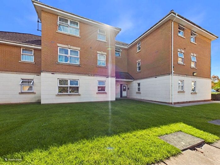 1 Bedroom Flat For Sale In Pickfords Gardens, Slough, Berkshire, SL1