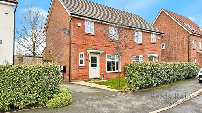 3 Bedroom Semi-Detached House For Sale In Spinners Avenue, Bamber Bridge, Preston, Lancashire, PR5