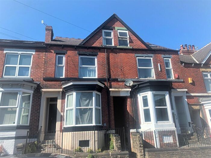 4 Bedroom Terraced House To Rent In Everton Road, Sheffield, South Yorkshire, S11