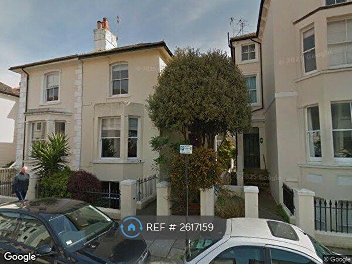 3 Bedroom Maisonette To Rent In Hova Villas, Hove, BN3