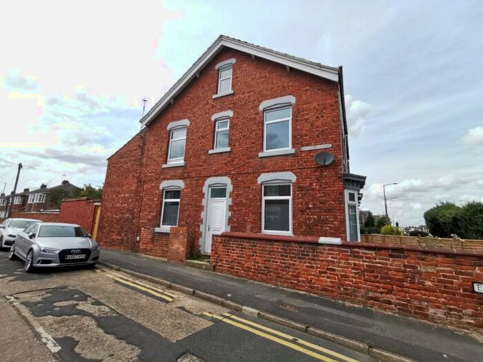 1 Bedroom Property To Rent In Bentley Road, Bentley, Doncaster, DN5