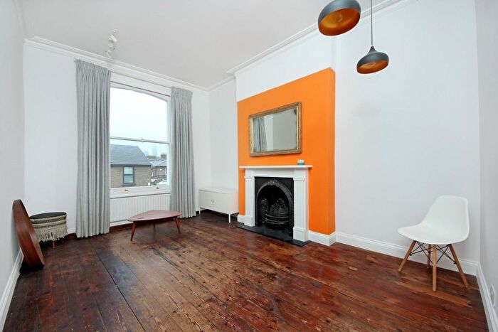 2 Bedroom Flat For Sale In Burlington Mews, W3