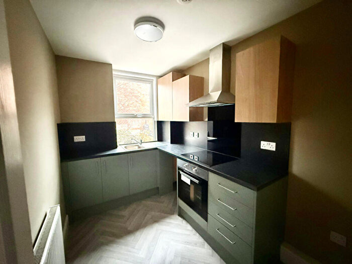 2 Bedroom Flat To Rent In , S5