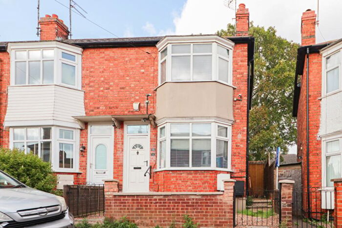 2 Bedroom End Of Terrace House To Rent In Leys Road, Wellingborough, Wellingborough, NN8
