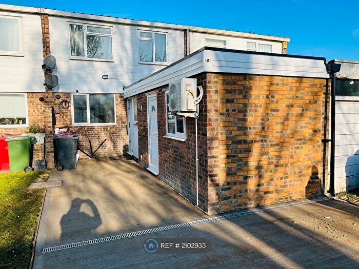 5 Bedroom Terraced House To Rent In High Street, Langley, Slough, SL3