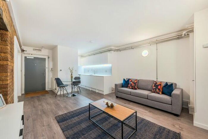 1 Bedroom Flat To Rent In Springfield House, London E8