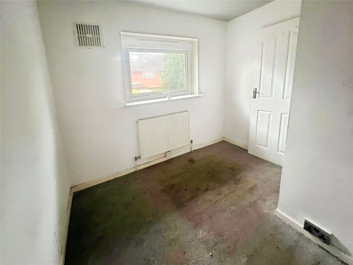 3 Bedroom Terraced House For Sale In Lamb Crescent, Wombourne, Wolverhampton, Staffordshire, WV5