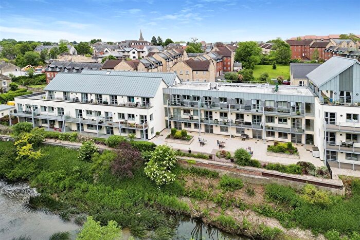 1 Bedroom Flat For Sale In Bowles Court, Westmead Lane, Chippenham, SN15