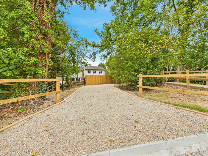 2 Bedroom Semi-Detached House For Sale In Timber Mill, Southwater, RH13
