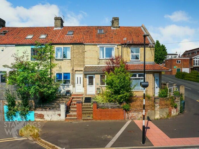 2 Bedroom Terraced House To Rent In Drayton Road, Norwich, NR3