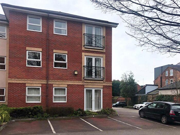 2 Bedroom Flat For Sale In Loughborough Road, West Bridgford, Nottingham, Nottinghamshire, NG2