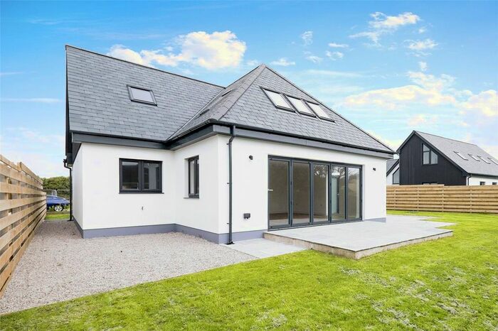 4 Bedroom Detached House For Sale In Newlyn Road, St. Buryan, Penzance, Cornwall, TR19