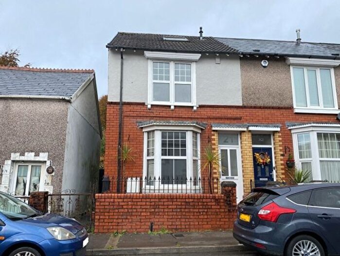 2 Bedroom End Of Terrace House To Rent In Vivian Rad, Sketty, Swansea, SA2
