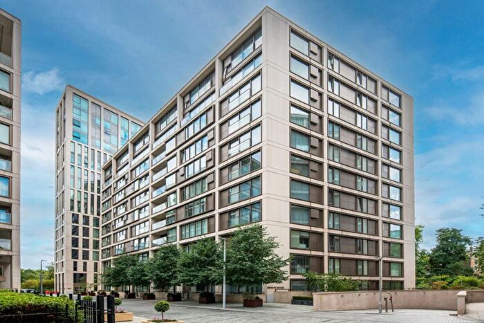 2 Bedroom Flat For Sale In Radnor Terrace, London, W14