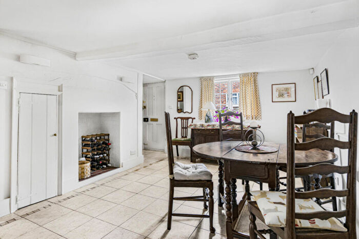 3 Bedroom Detached House For Sale In Queen Street, Dorchester-on-Thames, OX10