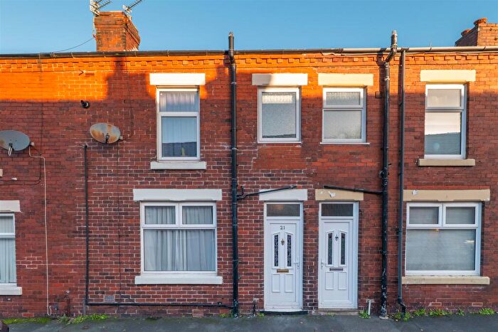 2 Bedroom Terraced House For Sale In Blackstone Road, Chorley, PR6